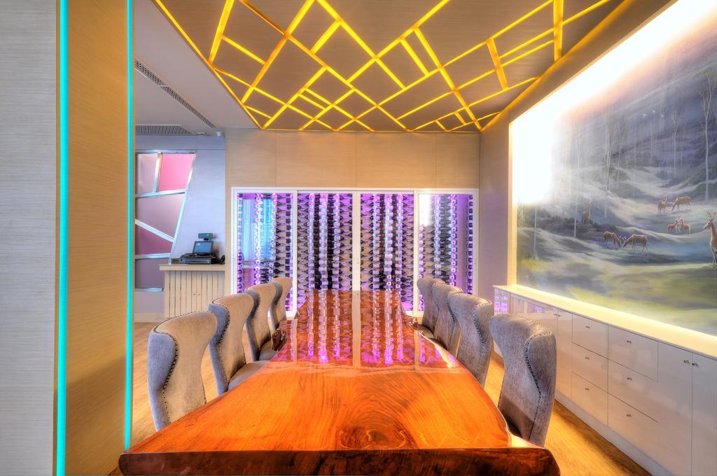 One One Bangkok Hotel Ngoại thất bức ảnh
